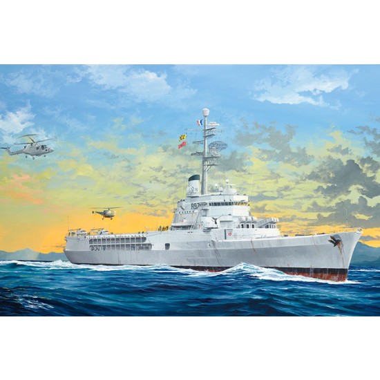 1/350 French Navy Jeanne dArc 2008 Helicopter Cruiser 1/350 French Navy Jeanne dArc 2008 Helicopter Cruiser