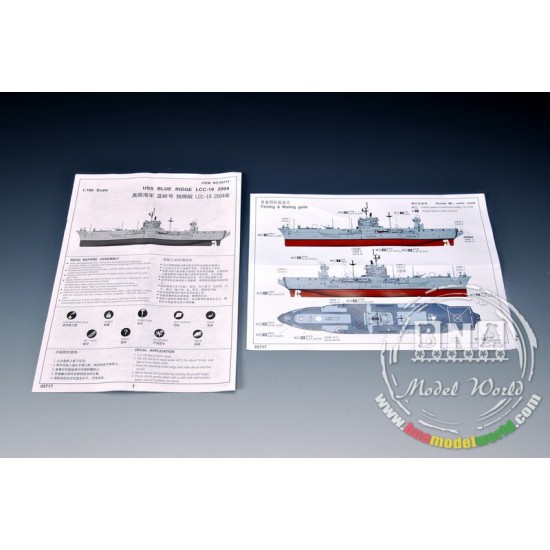 1/700 USS BLUE RIDGE LCC-19 2004 1/700 USS BLUE RIDGE LCC-19 2004