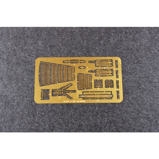 1/700 USS California BB-44 1941 1/700 USS California BB-44 1941