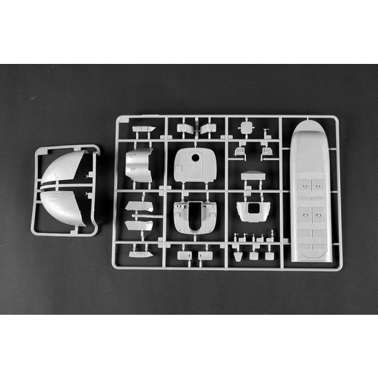 1/48 Mil Mi-17 Hip-H Helicopter 1/48 Mil Mi-17 Hip-H Helicopter
