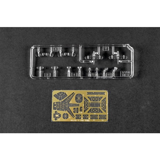 1/700 HMS York Heavy Cruiser 1/700 HMS York Heavy Cruiser