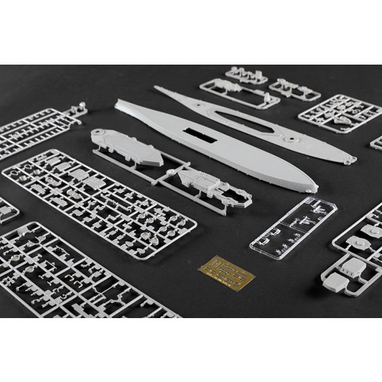 1/700 USS Iowa BB-61 Battleship 1/700 USS Iowa BB-61 Battleship