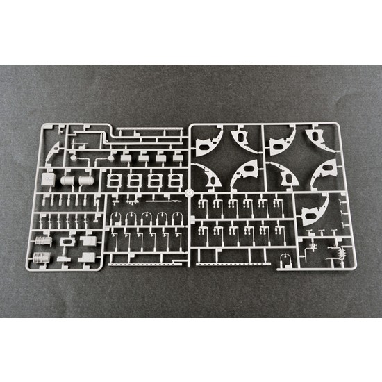 1/48 German Type VIIC U-Boat U-552 1/48 German Type VIIC U-Boat U-552