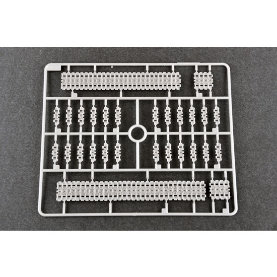 1/35 Soviet KV-7 (Object 227) 1/35 Soviet KV-7 (Object 227)