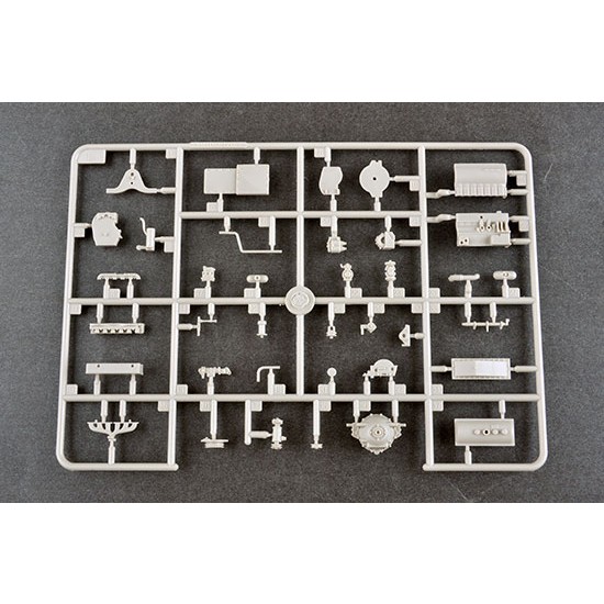 1/35 German 5cm FLAK 41 auf Selbstfahrlafette (SdKfz.7/2) 1/35 German 5cm FLAK 41 auf Selbstfahrlafette (SdKfz.7/2)