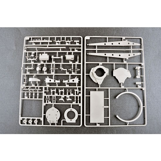 1/35 Russian S-300V 9A84 SAM 1/35 Russian S-300V 9A84 SAM
