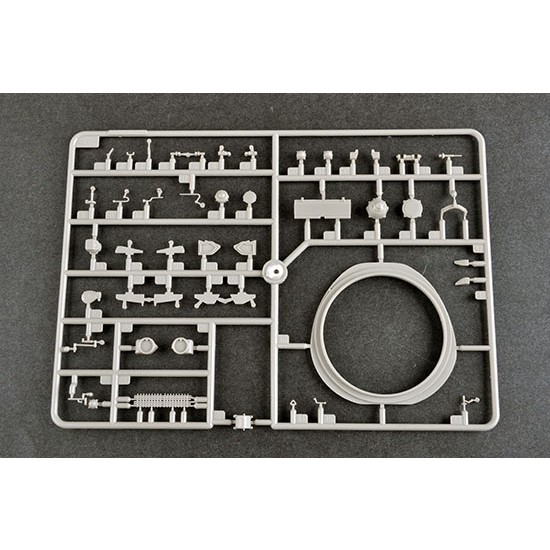 1/35 Russian T-80BVM MBT(Marine Corps) 1/35 Russian T-80BVM MBT(Marine Corps)