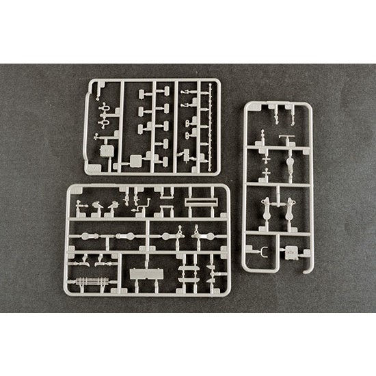 1/35 Russian T-80BVM MBT(Marine Corps) 1/35 Russian T-80BVM MBT(Marine Corps)