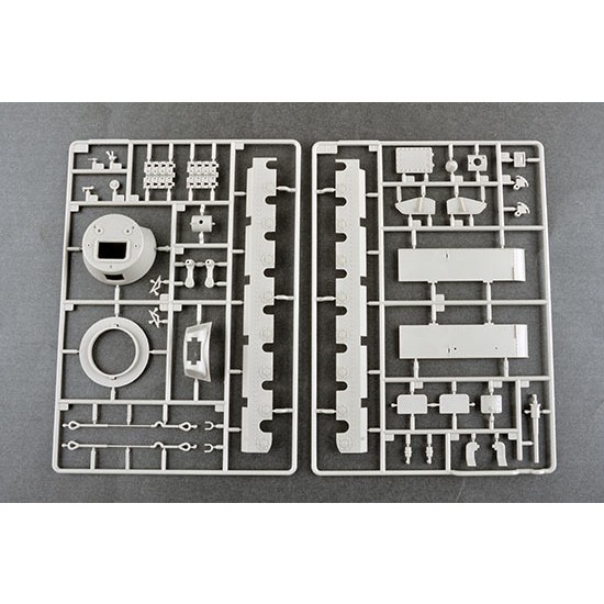 1/35 Soviet T-100 Heavy Tank 1/35 Soviet T-100 Heavy Tank