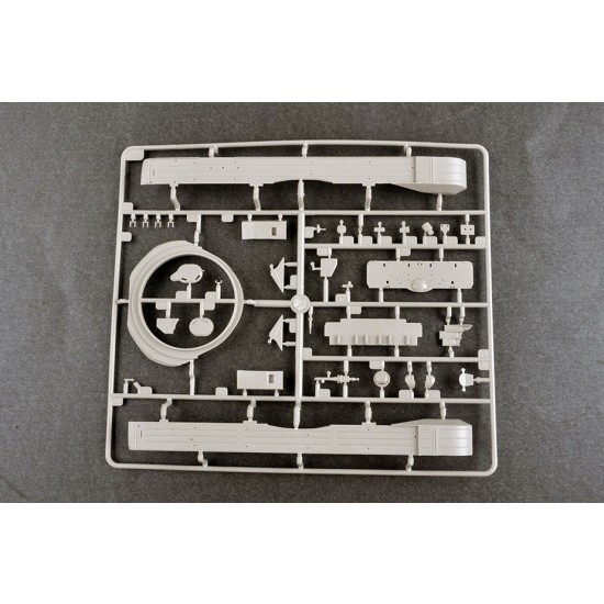 1/35 Soviet Obj.172 T-72 Ural 1/35 Soviet Obj.172 T-72 Ural