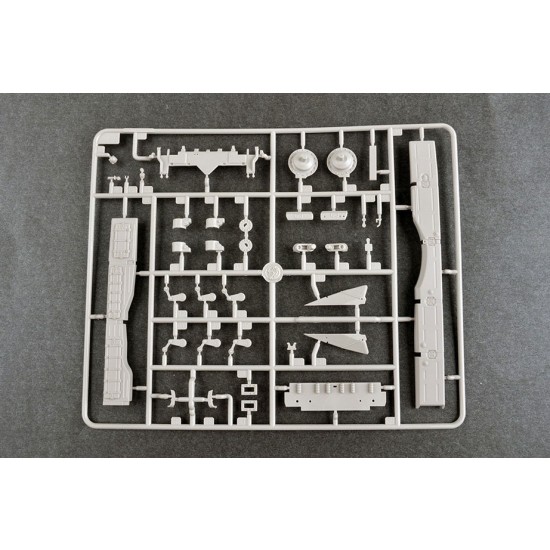 1/35 Soviet Obj.172 T-72 Ural 1/35 Soviet Obj.172 T-72 Ural