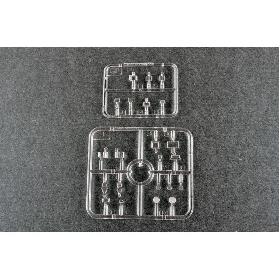 1/35 Soviet Obj.172 T-72 Ural 1/35 Soviet Obj.172 T-72 Ural