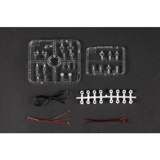1/35 Soviet T-72 Ural with Kontakt-1 Reactive Armo 1/35 Soviet T-72 Ural with Kontakt-1 Reactive Armo