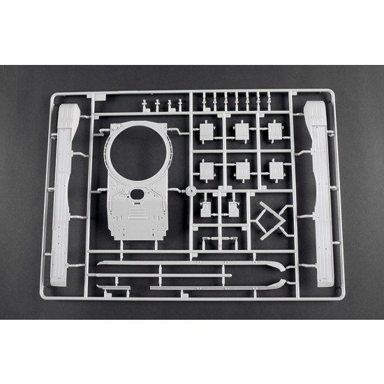 1/35 T-72M Main Battle Tank 1/35 T-72M Main Battle Tank