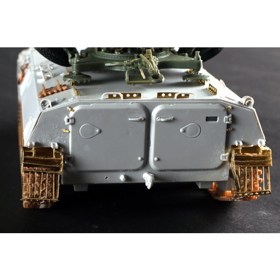 1/35 MT-LB Amphibious APC with ZU-23-2 Autocannon 1/35 MT-LB Amphibious APC with ZU-23-2 Autocannon