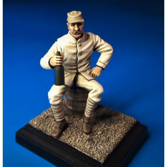 1/35 WWI French Poilus in working dress Vol.5 (w/bottle) 1/35 WWI French Poilus in working dress Vol.5 (w/bottle)