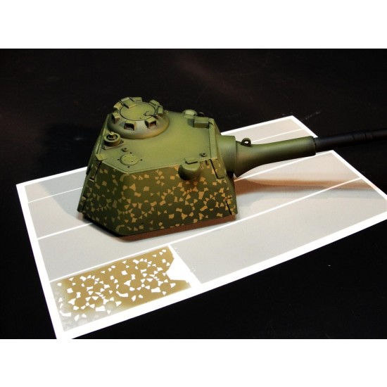 Disc Camo Stencil Set for 1/35 Panther G late, as seen on Sennelager Propaganda Parade