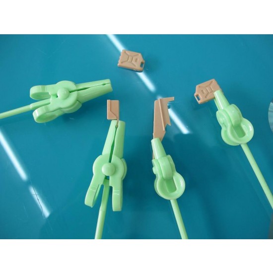 Painting Clips & Parts Holder set (12pcs, Plastic) + Clips Base Painting Clips & Parts Holder set (12pcs, Plastic) + Clips Base