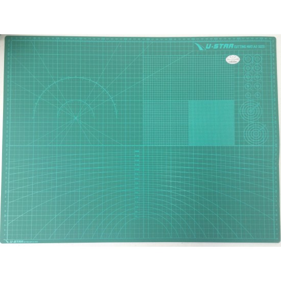 Cutting Mat - A2 Size (60cm x 45cm) Cutting Mat - A2 Size (60cm x 45cm)