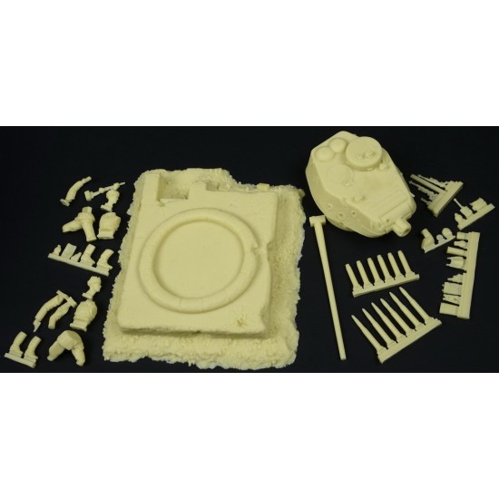 1/35 German T-34/85 Turret Bunker Vignette set w/2 Figures and Accessories 1/35 German T-34/85 Turret Bunker Vignette set w/2 Figures and Accessories