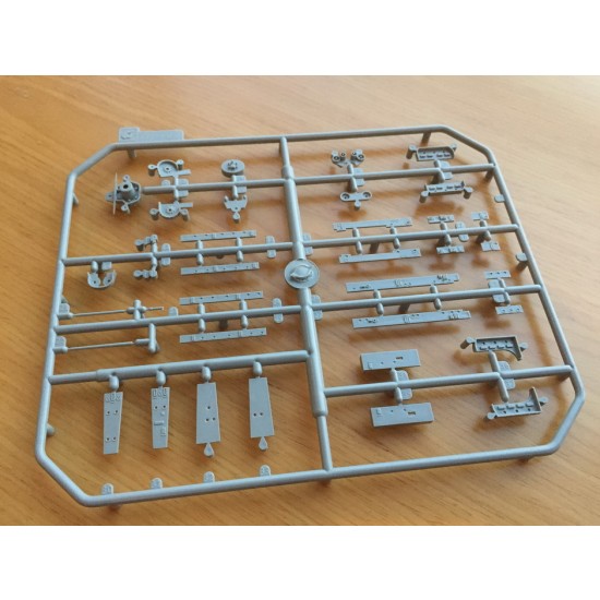 1/700 USS Montana BB-67 Battleship 1/700 USS Montana BB-67 Battleship