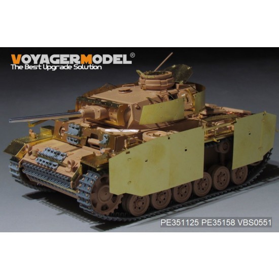 1/35 WWII German PzKPfw.III Ausf.J w/Side Skirts Basic Detail Set for Rye Field Model #5070 1/35 WWII German PzKPfw.III Ausf.J w/Side Skirts Basic Detail Set for Rye Field Model #5070