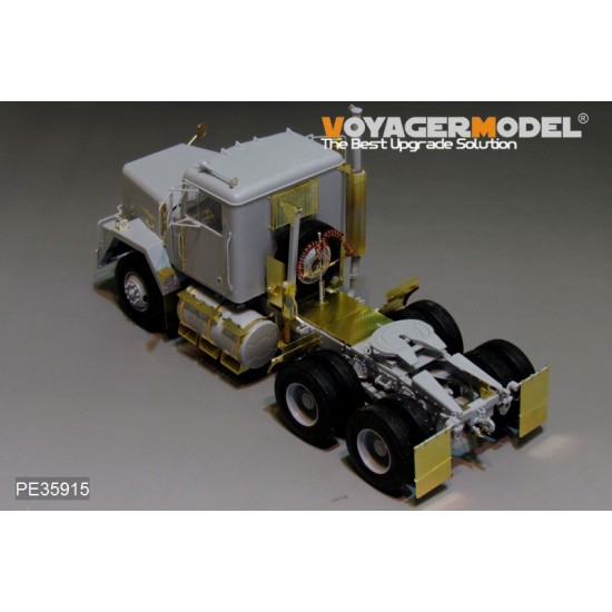 1/35 Modern US M915 Tractor/M872 Trailer Detail Set for Trumpeter kits #01015 1/35 Modern US M915 Tractor/M872 Trailer Detail Set for Trumpeter kits #01015