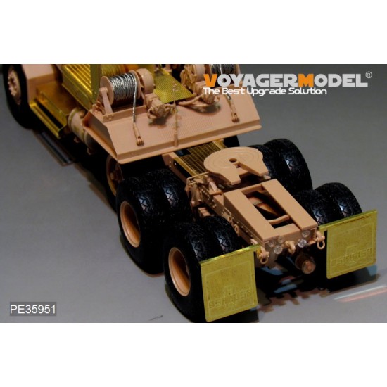 1/35 US M911 C-HET & M747 Semi-Trailer Detail Set for Meng Models #SS013 1/35 US M911 C-HET & M747 Semi-Trailer Detail Set for Meng Models #SS013