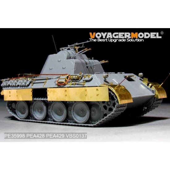 1/35 WWII German FlaKPanzer V FlaKvierling 20mm MG 151/20 Detail Set for Takom Models #2105 1/35 WWII German FlaKPanzer V FlaKvierling 20mm MG 151/20 Detail Set for Takom Models #2105