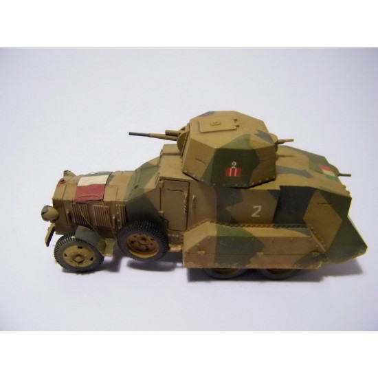 1/35 Autoblinda Fiat 611 Armored Vehicles Complete kit 1/35 Autoblinda Fiat 611 Armored Vehicles Complete kit