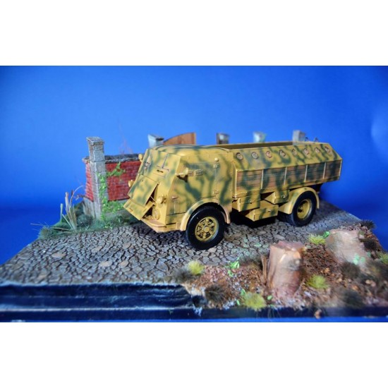 1/35 Fiat 665 NM Shielded Complete Resin kit 1/35 Fiat 665 NM Shielded Complete Resin kit