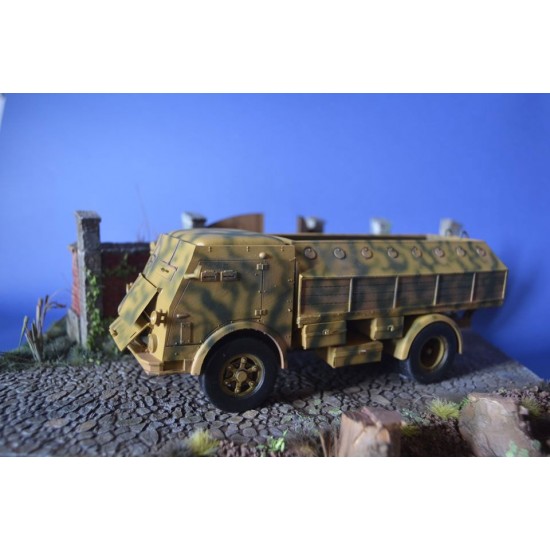 1/35 Fiat 665 NM Shielded Complete Resin kit 1/35 Fiat 665 NM Shielded Complete Resin kit