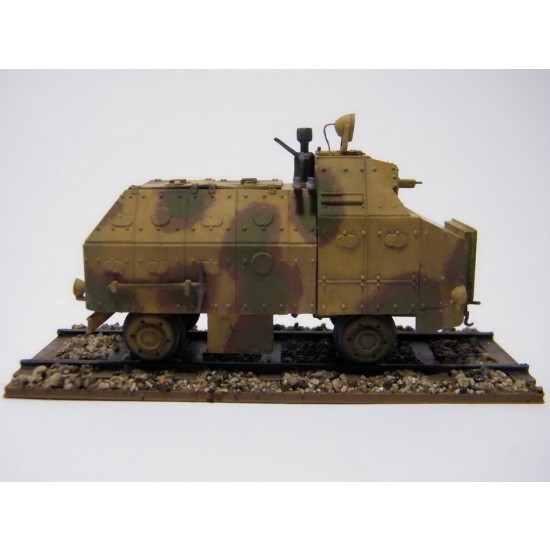 1/35 Railway Armored Truck Resin kit w/Train Track 1/35 Railway Armored Truck Resin kit w/Train Track