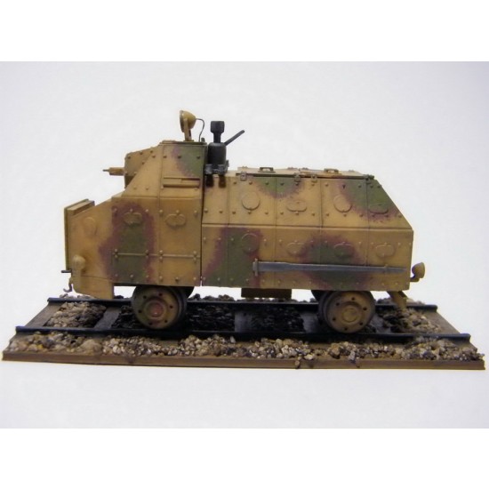 1/35 Railway Armored Truck Resin kit w/Train Track 1/35 Railway Armored Truck Resin kit w/Train Track