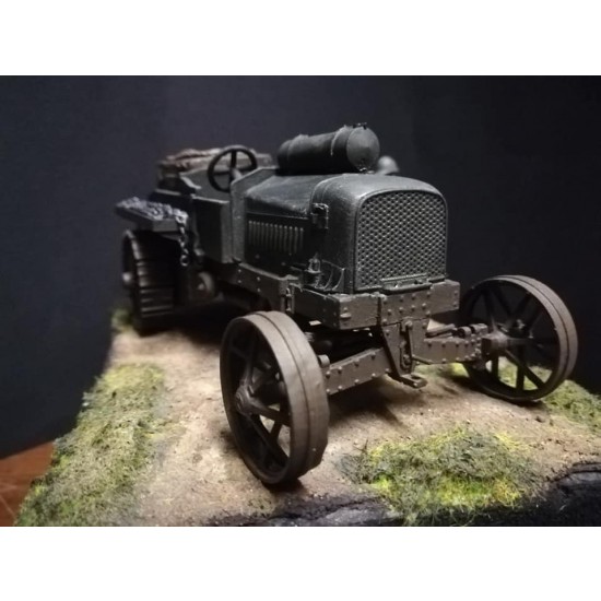 1/35 Tractor Pavesi-Tolotti B Type Standard 1/35 Tractor Pavesi-Tolotti B Type Standard