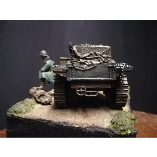 1/35 Tractor Pavesi-Tolotti B Type Standard 1/35 Tractor Pavesi-Tolotti B Type Standard