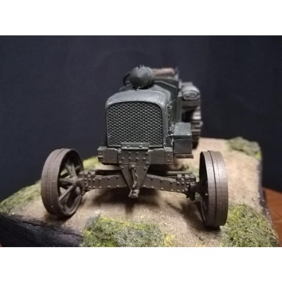 1/35 Tractor Pavesi-Tolotti B Type Standard 1/35 Tractor Pavesi-Tolotti B Type Standard