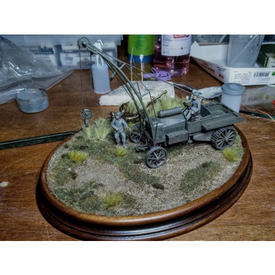1/35 Tractor Pavesi-Tolotti B Type with Crane 1/35 Tractor Pavesi-Tolotti B Type with Crane