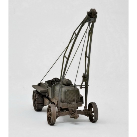 1/35 Tractor Pavesi-Tolotti B Type with Crane 1/35 Tractor Pavesi-Tolotti B Type with Crane