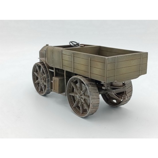 1/35 Austrian Heavy Tractor 80hp Daimler M17 Zugwagen Resin kit 1/35 Austrian Heavy Tractor 80hp Daimler M17 Zugwagen Resin kit