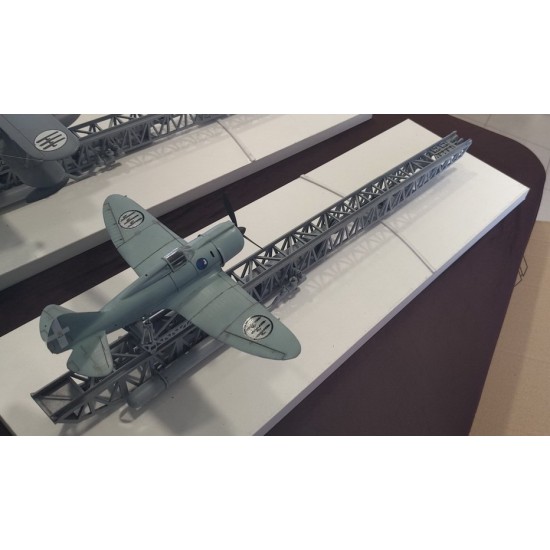 1/48 Catapult Gagnotto for Re2000 & Imam Resin Kit 1/48 Catapult Gagnotto for Re2000 & Imam Resin Kit