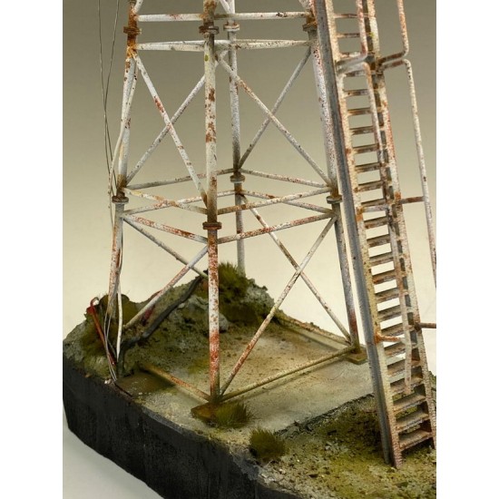 1/48 Unifil Watchtower (Resin kit) 1/48 Unifil Watchtower (Resin kit)