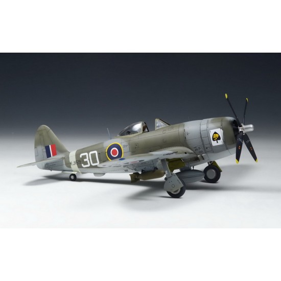 1/48 RAF Thunderbolt Mk.II Fighter [Premium Edition]