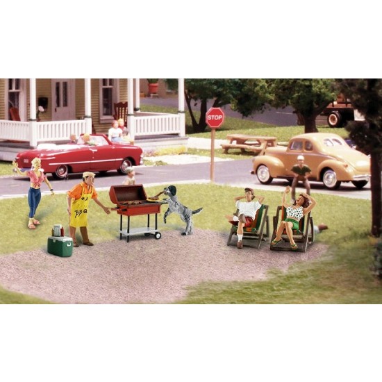 HO Scale Backyard Barbeque Figures Set HO Scale Backyard Barbeque Figures Set