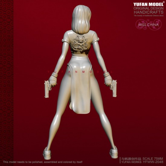 75mm Scale Miss China Cheongsam Girl w/2 Pistols 75mm Scale Miss China Cheongsam Girl w/2 Pistols