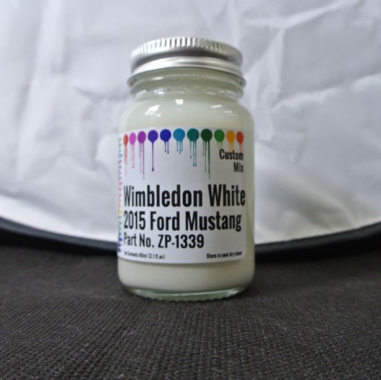 2015 Ford Mustang Paint - Wimbledon White 60ml 2015 Ford Mustang Paint - Wimbledon White 60ml