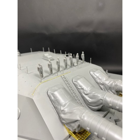 1/72 IJN Yamato Crews (10 figures) for Takom Yamato Main Turret kits 1/72 IJN Yamato Crews (10 figures) for Takom Yamato Main Turret kits
