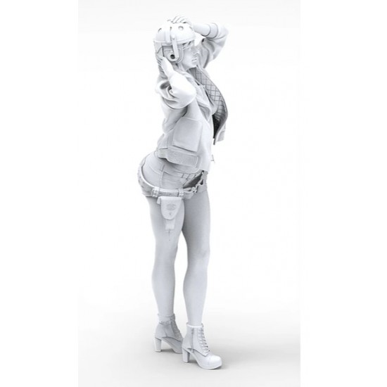 1/35 Girls in Action Series - Nila (resin figure) 1/35 Girls in Action Series - Nila (resin figure)