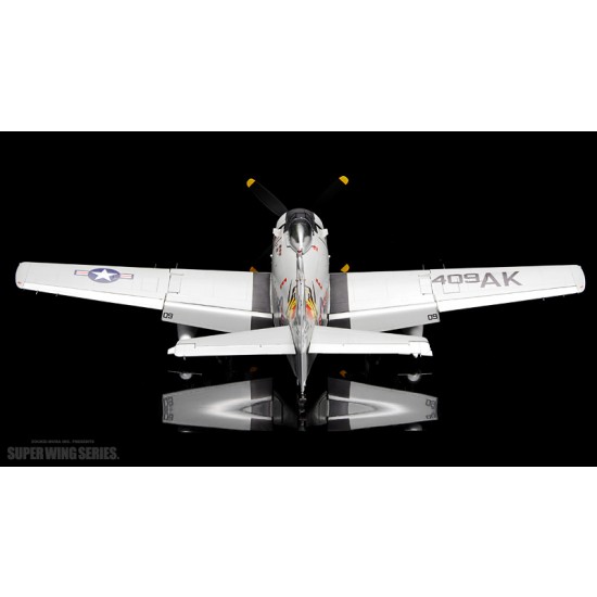1/32 US Navy Douglas A-1H Skyraider 1/32 US Navy Douglas A-1H Skyraider