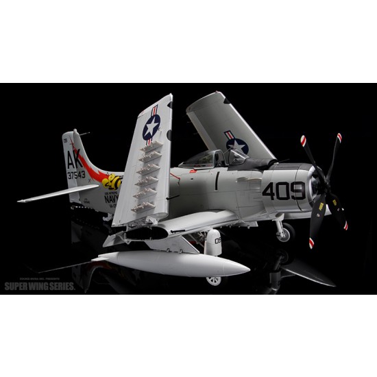 1/32 US Navy Douglas A-1H Skyraider 1/32 US Navy Douglas A-1H Skyraider